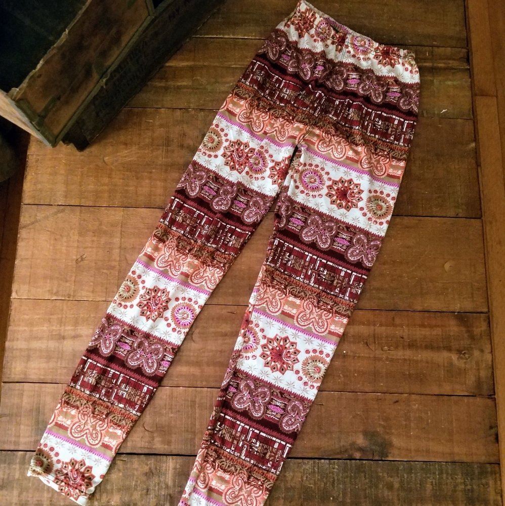 Paisley Aztec print leggings